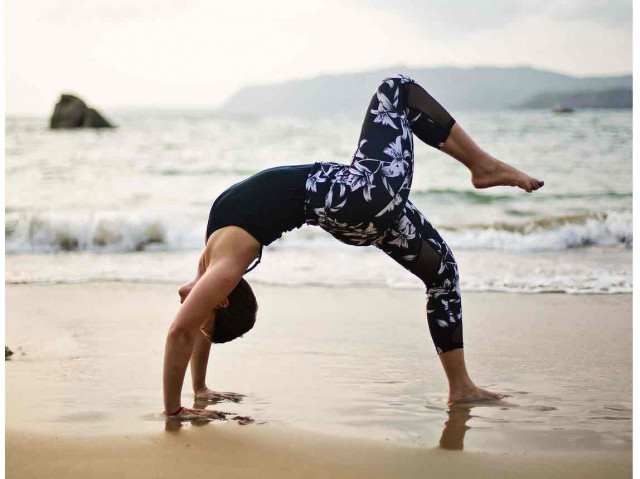 Alexandra Archard Yoga